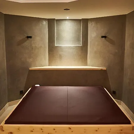 Gungau Hotel 3*