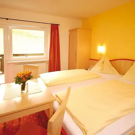 Gungau Hotel 3*